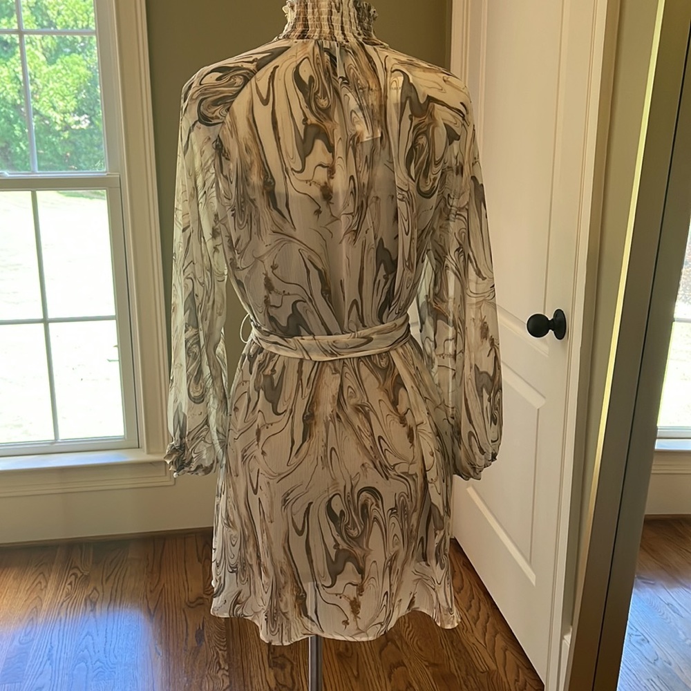 Banana Republic dress - Picture 4 of 6